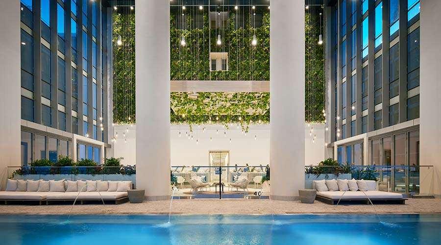 Апарт отель Sentral Michigan Avenue Чикаго Экстерьер фото The pool at the Ritz-Carlton, Melbourne