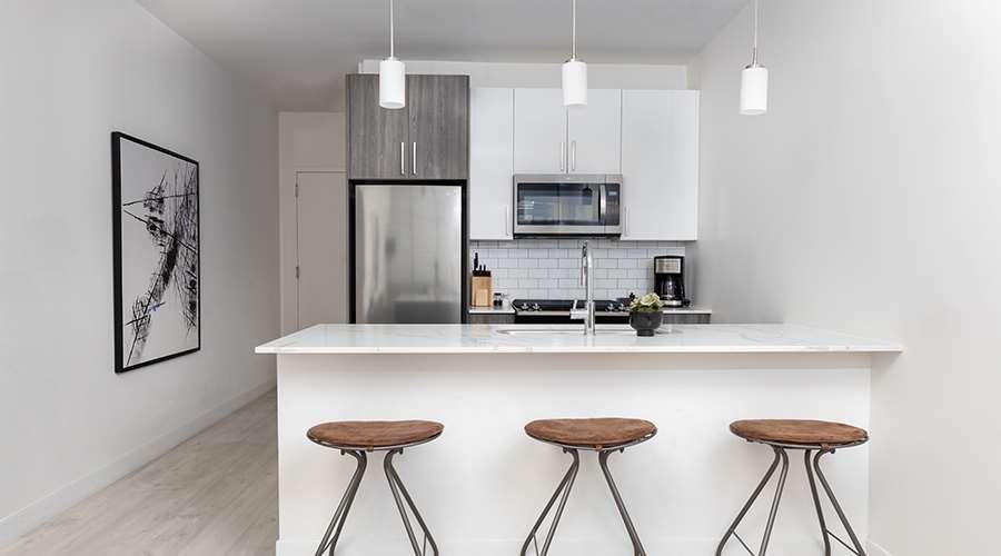 Апарт отель Sentral Michigan Avenue Чикаго Экстерьер фото Kitchen